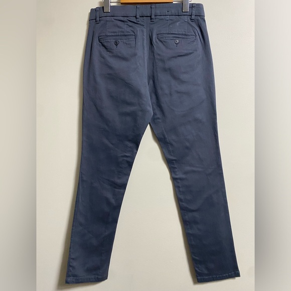 RW&CO Men’s Grey Chino Pants Slim Fit Size 29x32 - Picture 4 of 6